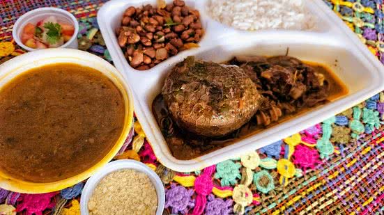 Delivery das tradições nordestinas de terça a domingo das 11 às 16:00