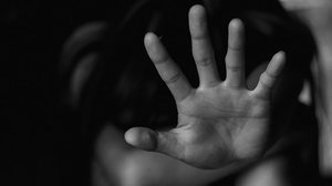 Imagem Importunação sexual: homem é preso por tocar em corpo de mulheres na saída de academia