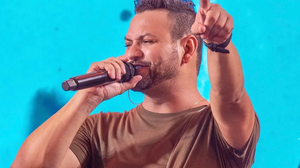 Lenno Ferreira, cantor da banda Desejo de Menina - Divulgação