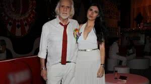 Imagem Namoro com 'novinha' e acolhimento da ex marcaram vida amorosa de Cuoco