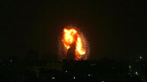 Imagem da guerra no oriente - Thenews2 / Folhapress