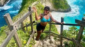 Nas redes sociais, Juliana Martins narrou alegrias do mochilão - Reprodução / Instagram