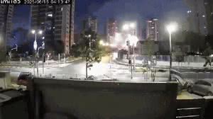 Míssil mata 2 em quarto seguro e amplia tensão em Israel - Reprodução / Redes sociais