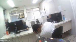 Soldado é preso por dar as costas a médico em hospital da PM, diz advogada - Reprodução