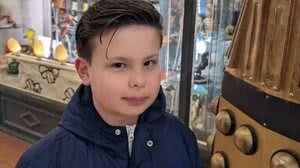 Imagem Menino de 12 anos se queixa de tosse e morre repentinamente