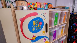 Imagem Projeto Baú das Artes chega a Alagoas e beneficiará mais de 1600 estudantes de cinco escolas municipais de Maceió e Coqueiro Seco