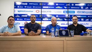 Da esquerda para a direita: Alírio Albuquerque (coordenador), Jadson Oliveira (executivo), Márcio Fernandes e Luciano Lessa (superintendente) - Divulgação / CSA