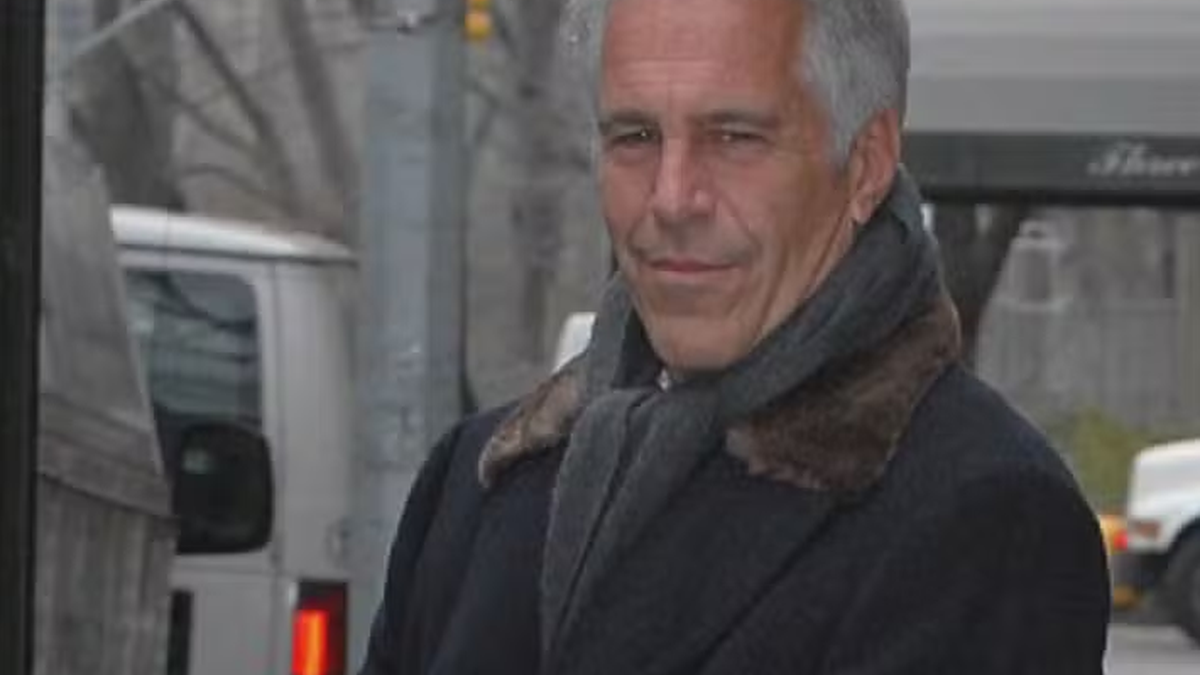 Documentos dos EUA revelam que Jeffrey Epstein tem CPF ativo no Brasil