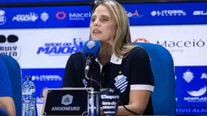 A presidente Mírian Monte respondeu um torcedor nas redes sociais - Allan Max / CSA