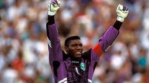 Morre goleiro que recusou trono de rei para jogar a Copa pela Nigéria - Reprodução / Instagram @peter_rufai