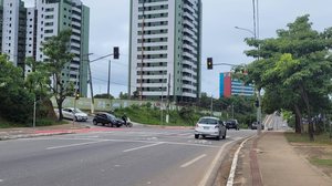 Novo semáforo na Av. Márcio Canuto começa a funcionar no domingo (13) - Ascom DMTT