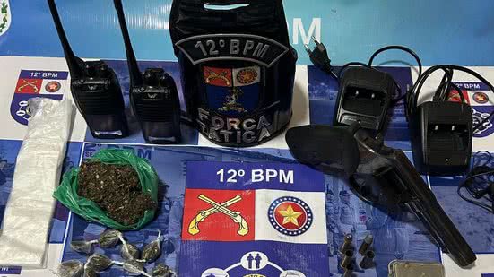 O material apreendido na operação - Divulgação / PMAL