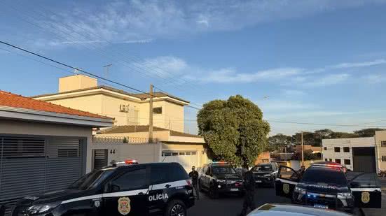 Polícia Civil de Piracicaba prende mais duas pessoas suspeitas de envolvimento na morte de casal de empresários morto em São Pedro - Polícia Civil