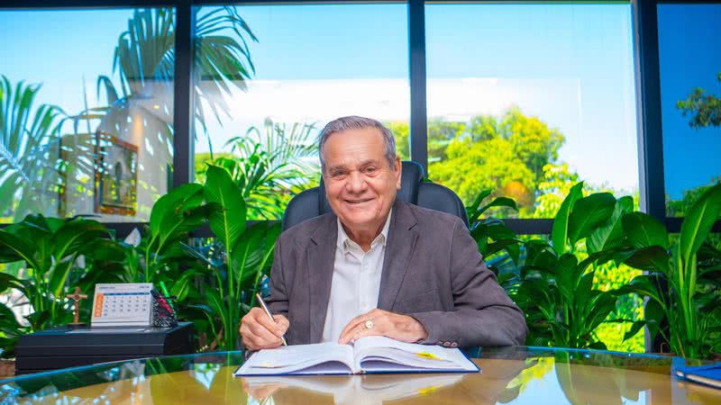 Ronaldo Lessa renuncia ao mandato de vice-governador de Alagoas