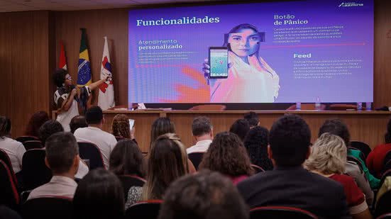 Imagem Profissionais da comunicação discutem violência de gênero