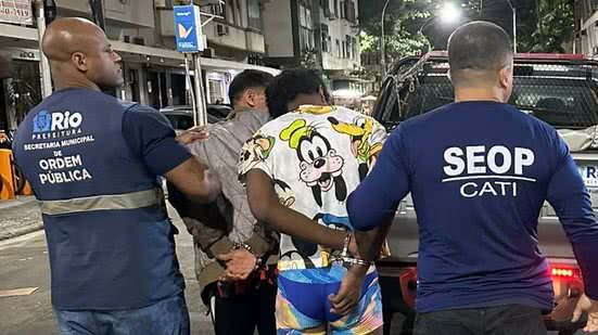 Alemães entram nus na praia de Copacabana e têm roupas e cartões furtados - Divulgação / Seop