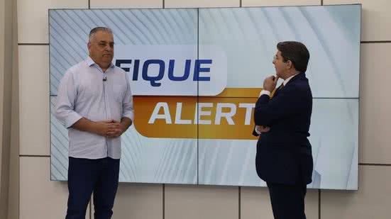 O deputado federal Alfredo Gaspar, relator da CPMI do INSS, no Fique Alerta - Theo Chaves / TNH1