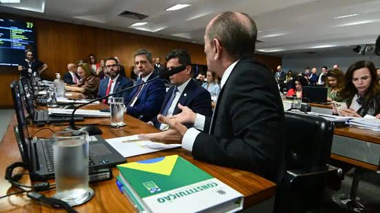 Imagem CCJ do Senado aprova voto impresso no novo Código Eleitoral