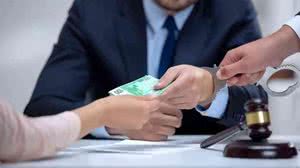 Imagem Polícia faz operação em 6 estados contra suspeitos de golpe do falso advogado