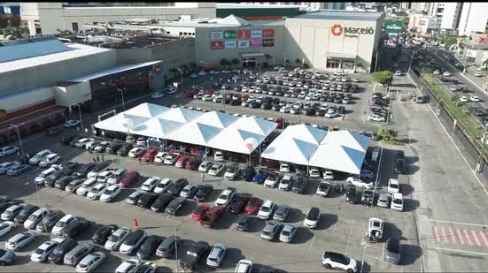 Imagem Mega Feirão do Grupo JRCA volta ainda maior e promete transformar o estacionamento do Maceió Shopping no maior ponto de ofertas automotivas de Alagoas