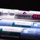 Caneta Mounjaro, um medicamento injetável de tirzepatida usado para tratar diabetes tipo 2 e fabricado pela Lilly - Karime Xavier / Folhapress