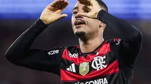 Samuel Lino - Gilvan de Souza/Flamengo
