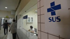 Paciente do SUS pode ser atendido por planos de saúde a partir de hoje - Marcello Casal Jr / Agência Brasil