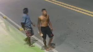 Imagem Homem é preso após ser flagrado por câmeras agredindo mulher com pedra em Maceió