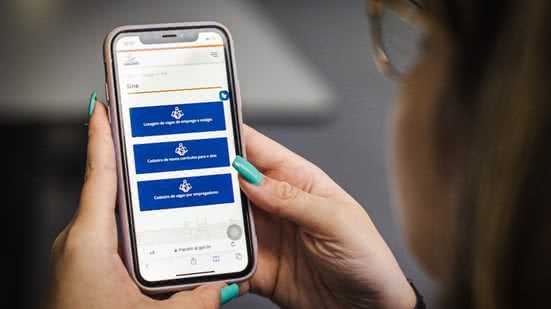 As oportunidades abrangem diferentes perfis, com vagas para candidatos de nível técnico, superior e outros - Foto: Secom Maceió