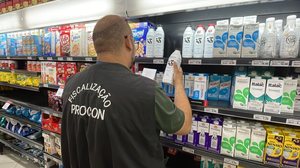 Comparativo evidencia queda e alta no preço de alimentos. - Foto: Procon Maceió