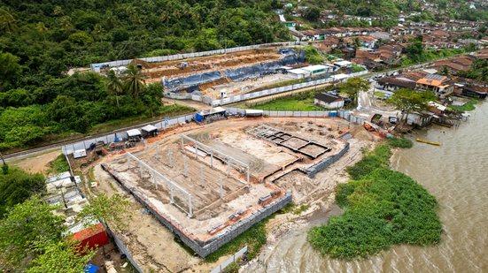 Imagem Construção do Centro de Apoio a Pescadores avança nos Flexais