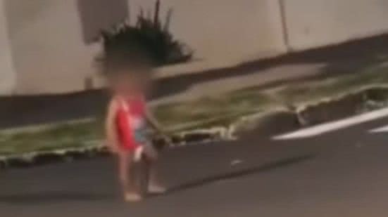 Criança estava andando sozinha na rua, em Ourizona - Reprodução / Redes sociais