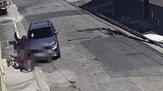 Motorista atropela ladrão em moto e é baleado em seguida em SP - Reprodução