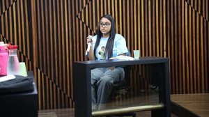 Ingrid Nascimento, mãe de Anthony Levy, durante depoimento - Foto: Cortesia/MPAL