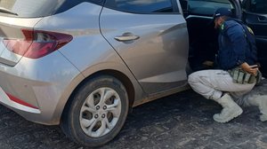 Veículo tinha registro de roubo em Recife, no estado de Pernambuco - Foto: Cortesia/PRF