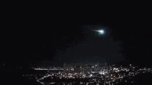 Câmera de Itapema, SC, flagra passagem de meteoro - Reprodução / ConexãoDCTV