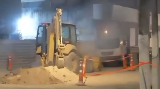 Ocorrência de vazamento de gás natural fecha via e mobiliza bombeiros na Pajuçara - Foto: Reprodução