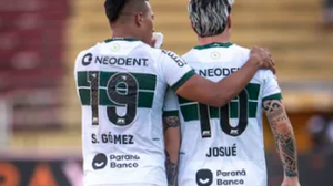 Imagem Vitória contra o CRB pode garantir acesso ao Coritiba na abertura da 35ª rodada