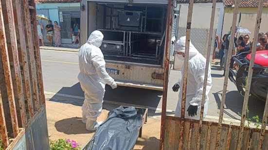 Corpo de mulher é encontrado dentro de residência em Arapiraca - 3º BPM-AL