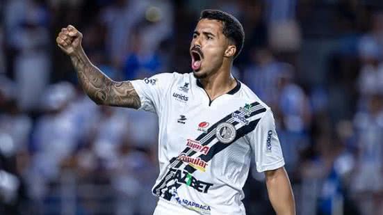 O meia Fabrício Bigode é um dos jogadores que assinaram pré-contrato com o Azulão - Reprodução / Instagram @fabricio.bigode