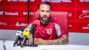 Imagem Meia do CRB valoriza confiança da equipe antes de duelo em Curitiba