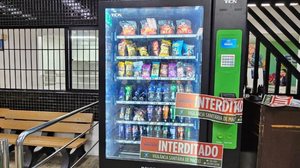 Máquina estava liberando produtos vencidos - Vigilância Sanitária