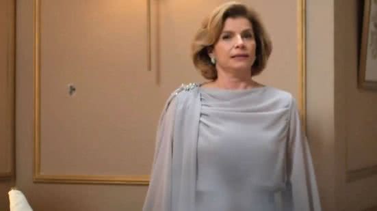 Imagem Padre recebe pedidos de orações para Odete Roitman e dá 'bronca' em fiéis