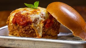 Imagem Santo Pomodoro, hambúrguer com pegada italiana