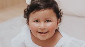 Melinda é portadora da Síndrome de Prader-Willi a agora família busca dar hormônios para melhorar qualidade de vida dela - Foto: Arquivo pessoal