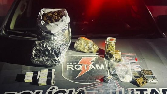 Material foi apreendido e encaminhado à Central de Flagrantes - Foto: Cortesia/PM