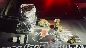 Material foi apreendido e encaminhado à Central de Flagrantes - Foto: Cortesia/PM