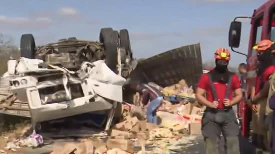 Cinco pessoas morrem em acidente em rodovia no interior da Paraíba - Reprodução / TV Cabo Branco