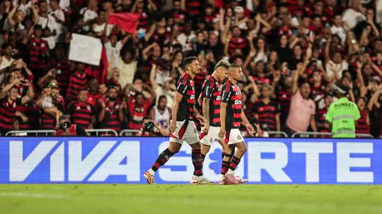 Danilo, De La Cruz e Carrascal estão fora da partida - Gilvan de Souza / Flamengo