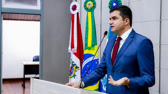 Imagem Vereador Rui Palmeira cobra responsabilização da gestão JHC após perda de R$ 117 milhões do IPREV em investimento no Banco Master